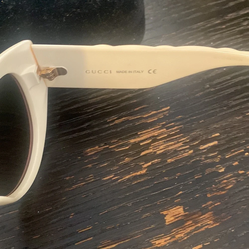 Gucci Cream Cat-Eye Sunglasses with Brown Lenses